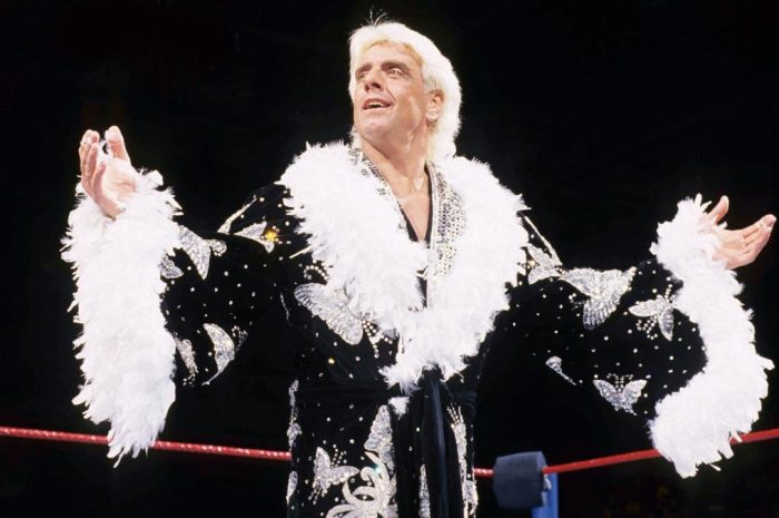 Ric Flair walczy z WWE, ukradziono i zwrócono pas AEW World Championa, będzie kolejny draft w WWE – Wrestling News [#2]
